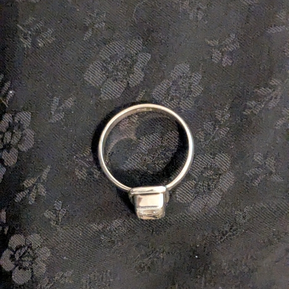 925 Solid Sterling Silver Emerald Cut Blue Topaz Ring Size 6.5 - Picture 4 of 6